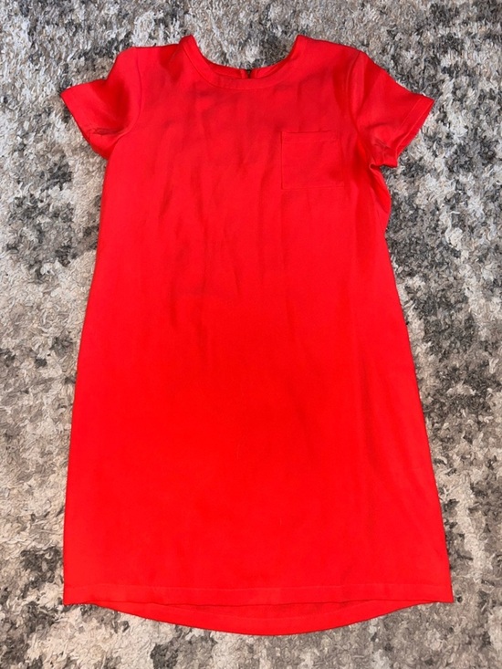 Adrienne Vittadini Dresses & Skirts - Adrienne Vittadini Bright coral Short Sleeve Mini Shift Dress
